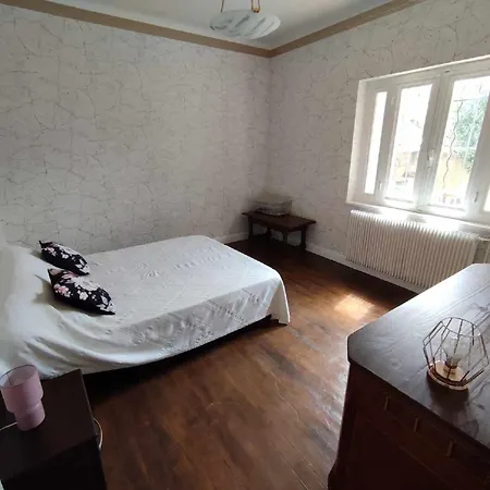 Holiday home Glycines
